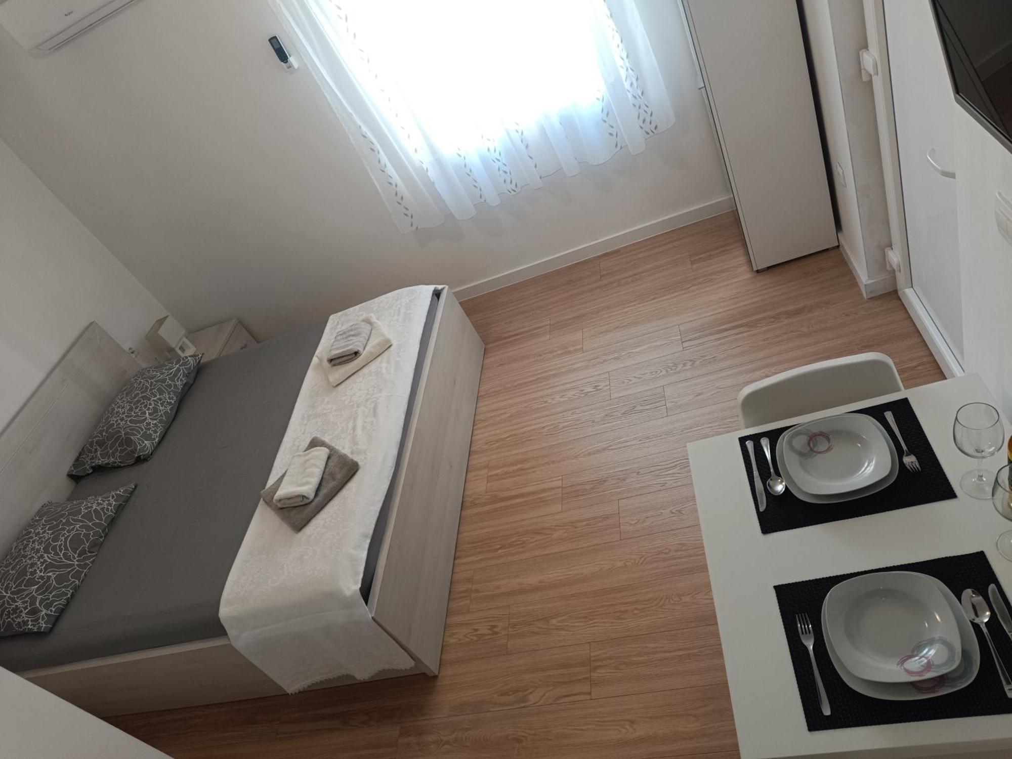 Studio Apartment 3E Split Buitenkant foto